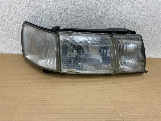 1990 to 1994 Lexus LS400 Right Passenger Side Halogen Headlight OE AH2386 DG0