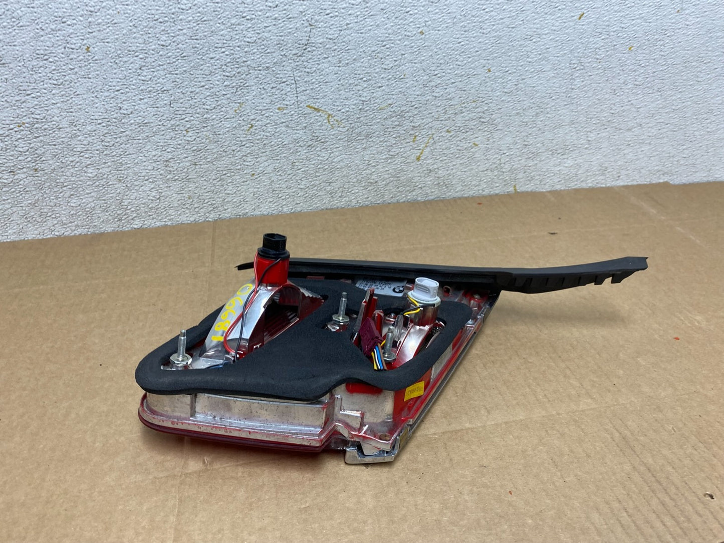 2009 - 2012 Bmw 7-Series F01 F02 750i Right Passenger Inner Tail Light O6681 DW6