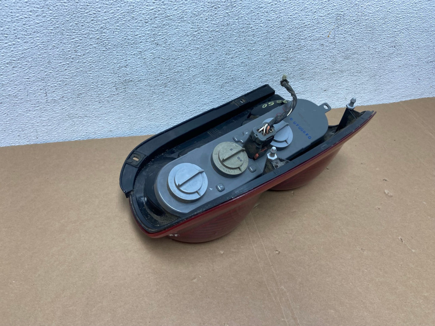 2005 2006 2007 Jeep Liberty Right Passenger Rh Tail Light DEPO AD7850 LK4