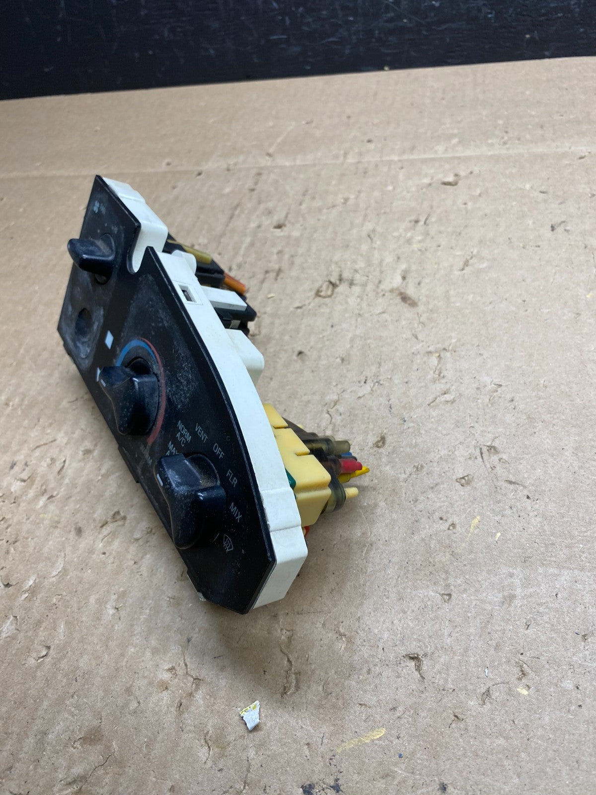 1997-2014 Ford Van Econoline E150 E250 Heater Climate Fan Control AC6609 DG3