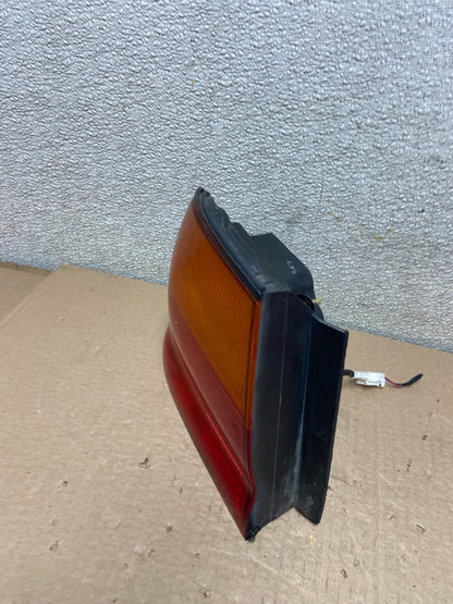 1995 1996 Nissan Maxima Left Driver LH Side Tail light Oem AB2429 DW1