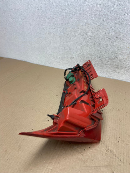 2010 to 2016 Cadillac Srx Left Driver Lh Side Tail Light AE8