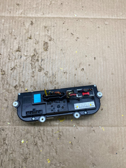 2009 - 2011 Volkswagen CC Center Climate Control Panel AC Heater v1712 DG4