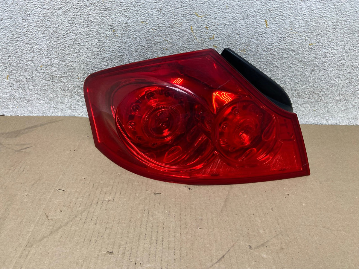 2007 to 2013 Infiniti G35 G37 Sedan Left Driver LH Side Tail Light AH6681 LK0