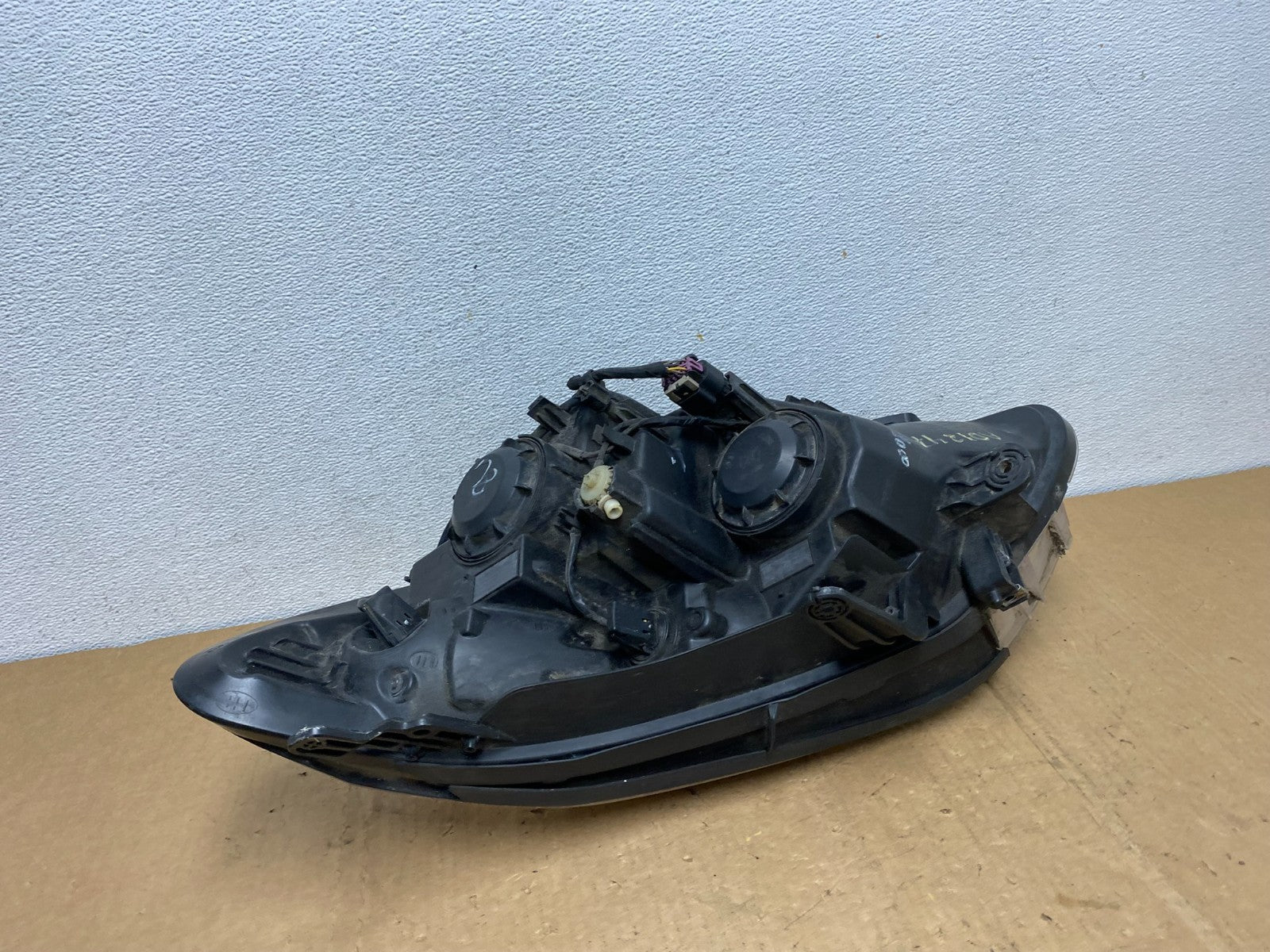 2013 - 2016 Buick Encore Right Passenger RH Side Halogen Headlight AD1247 DW5