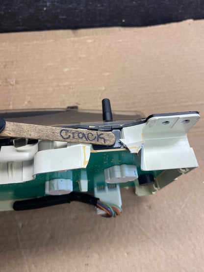 2012 Nissan NV2500 Speedometer Cluster Gauge af2468 DG6