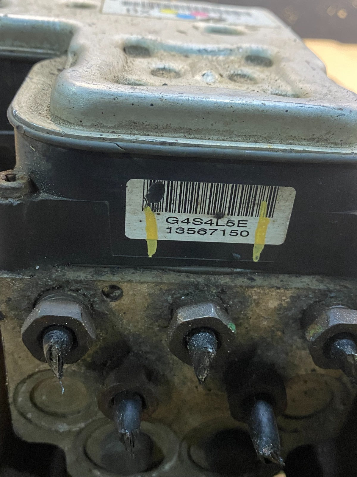 2003 - 2005 Chevrolet Silverado GMC Sierra ABS Anti-Lock Brake Module AB2715 DG6