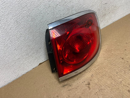 2008-2012 Buick Enclave Right Passenger Rh Tail Light AF8058 DW2