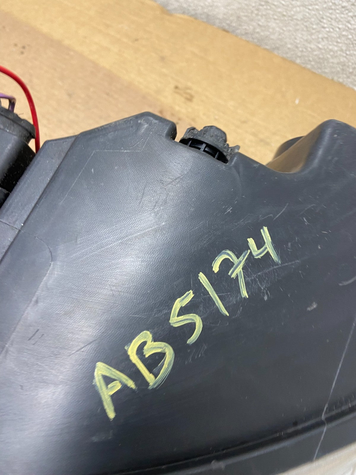 2012 2013 2014 Ford Focus Right Passenger Rh Side Headlight Oem AB5174 DW10