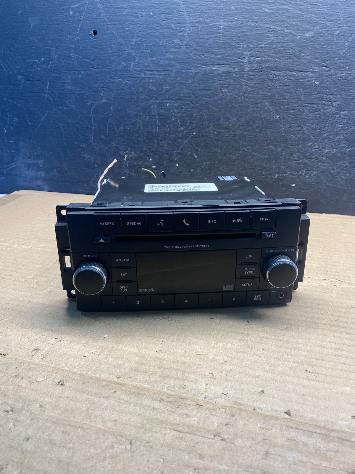 2007-2012 Chrysler Dodge Jeep Ram Radio CD MP3 AUX Receiver AF3987 DW0