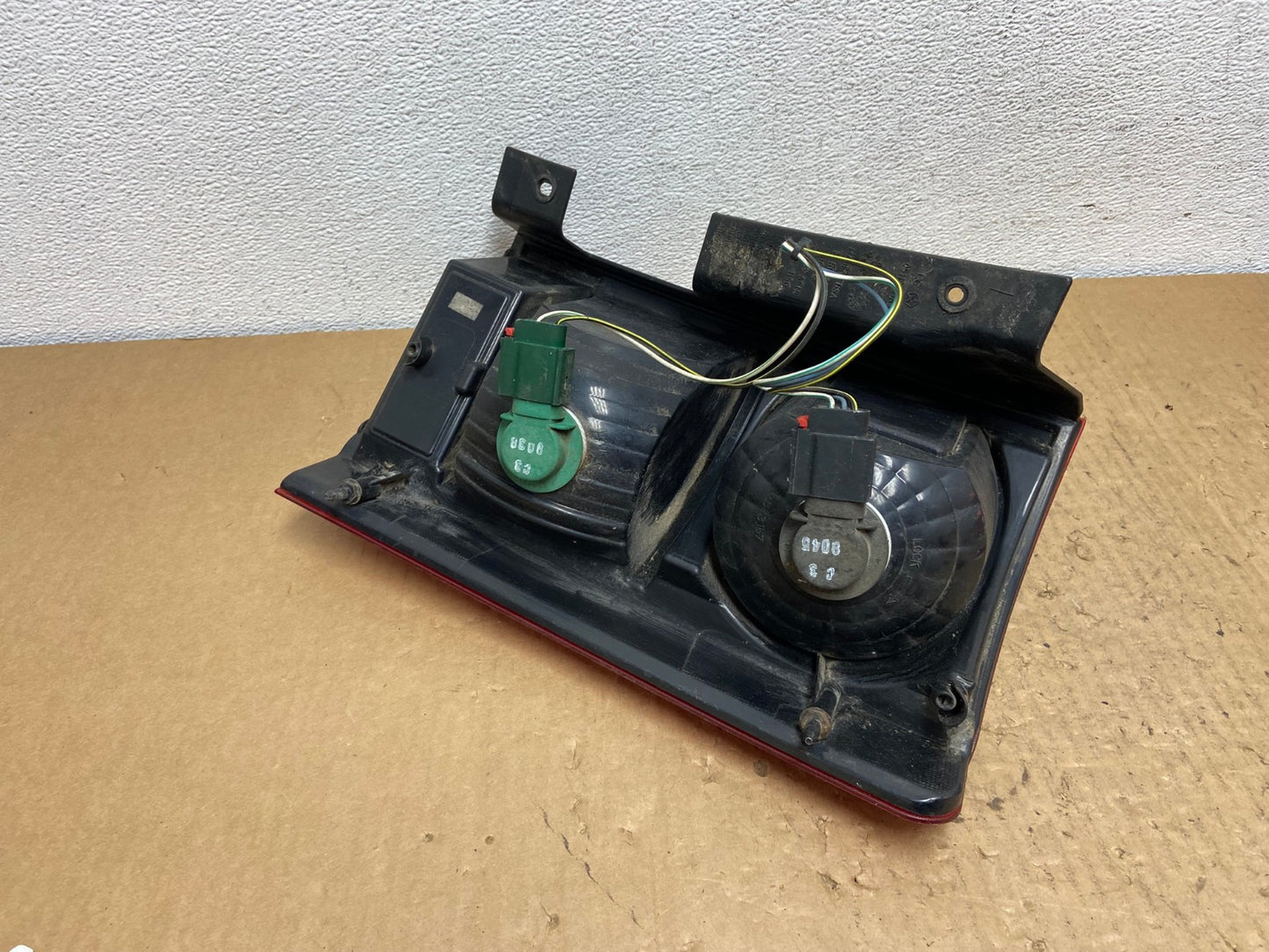 2008-2010 Chrysler Town and Country Left Driver Tail Light AC8240 LK5