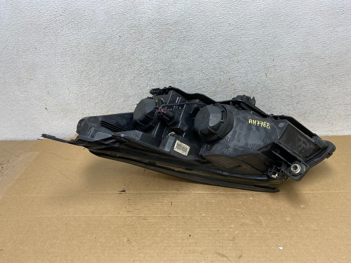 2009 to 2012 Chevrolet Traverse Right Passenger Halogen Headlight AH7788 DW6