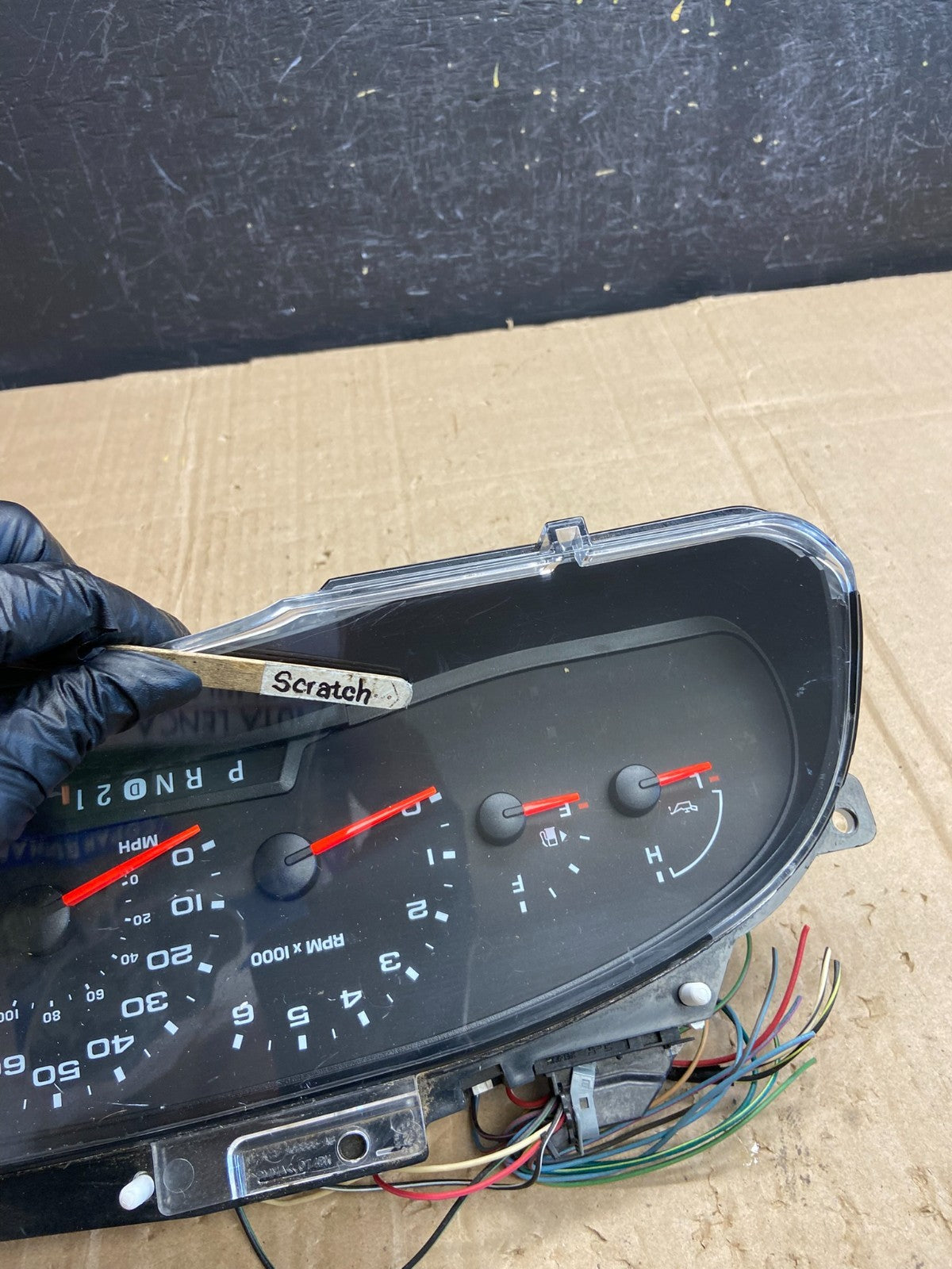 2004 to 2008 Ford E150 E250 E350 VAN Gauge Speedometer Cluster AE17923