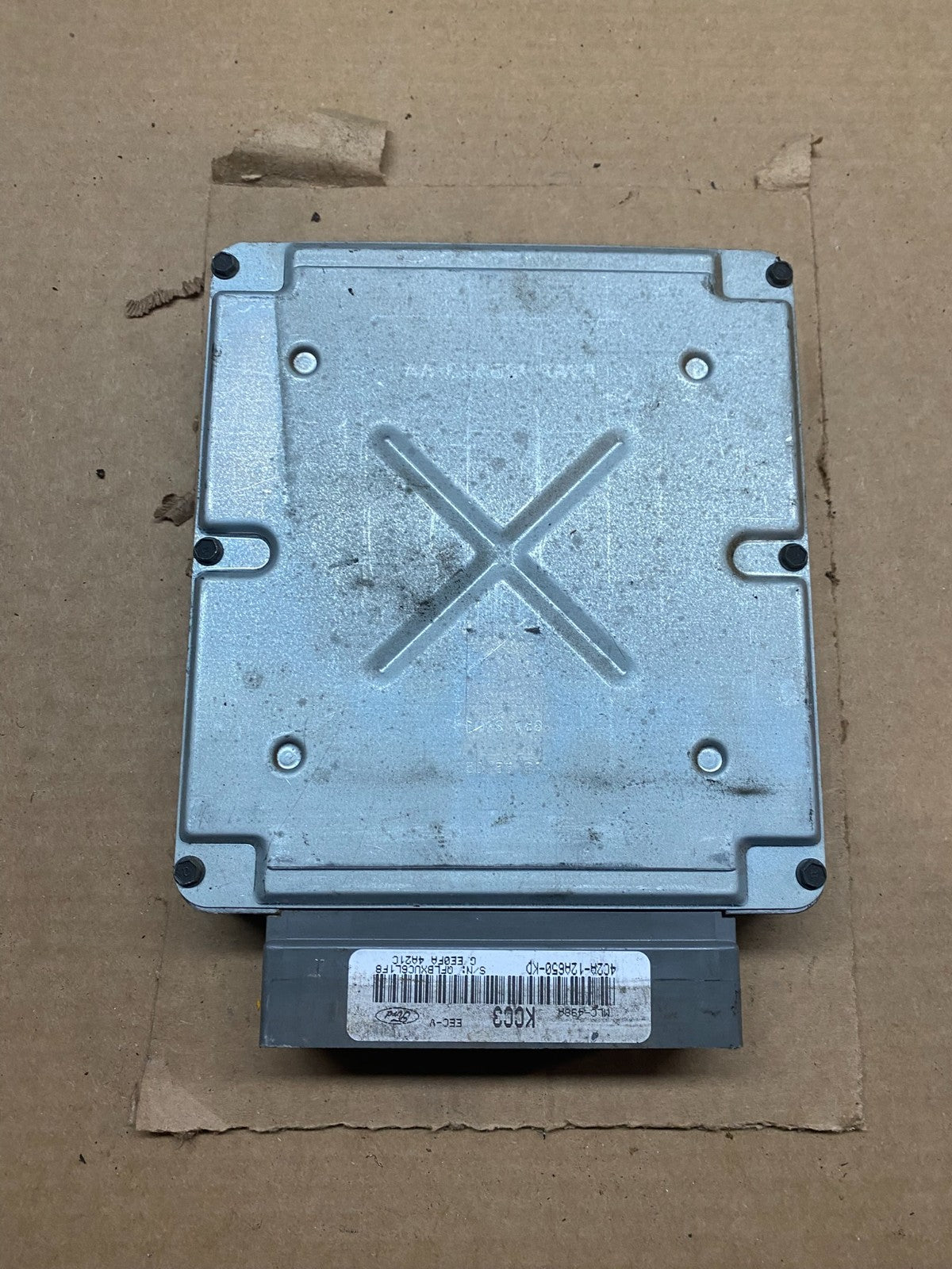 2004 Ford Van E150 E250 5.4L Engine Control Module Unit ECU V6895 DG2