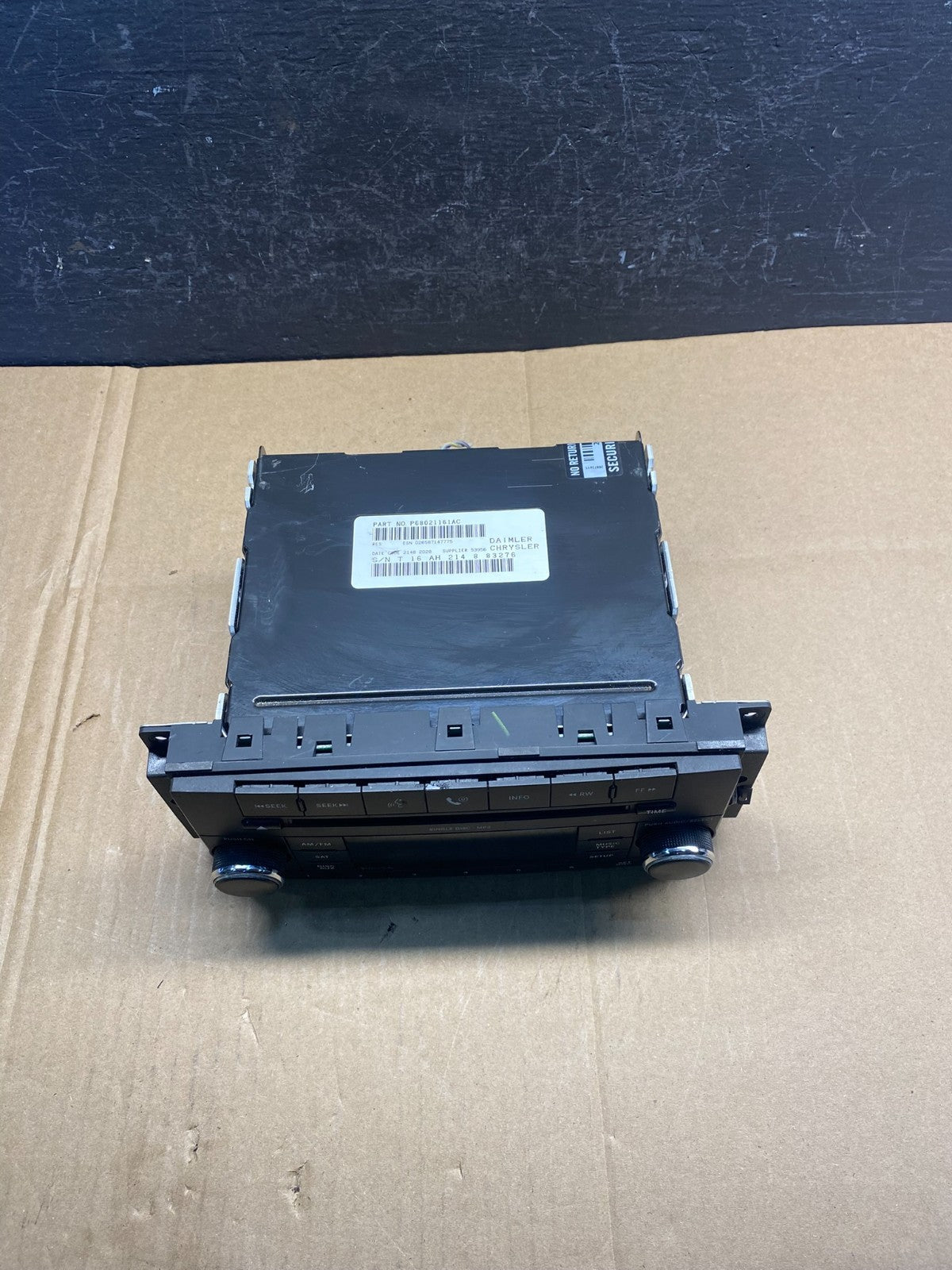 2007-2012 Chrysler Dodge Jeep Ram Radio CD MP3 AUX Receiver AD1677 DG3