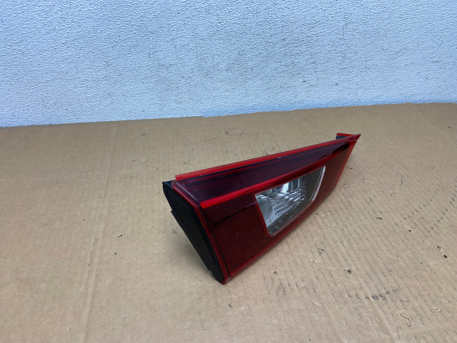 2014 2015 2016 Mazda 3 Left Driver Lh Side Inner Tail Light AD0853 LK2