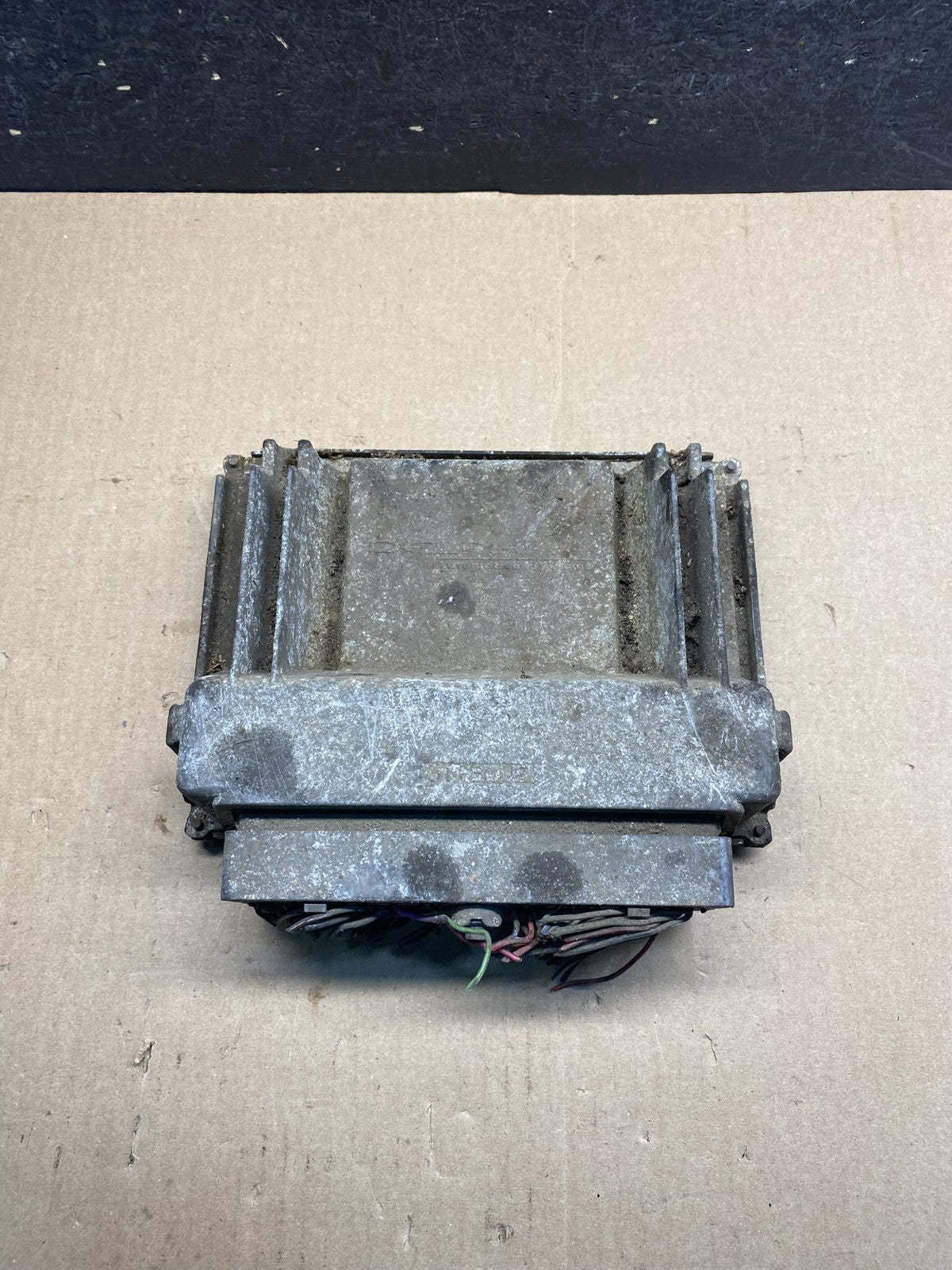 2001-2002 Silverado Tahoe Engine Computer Module 12200411 ECM ECU AG4056 DG1