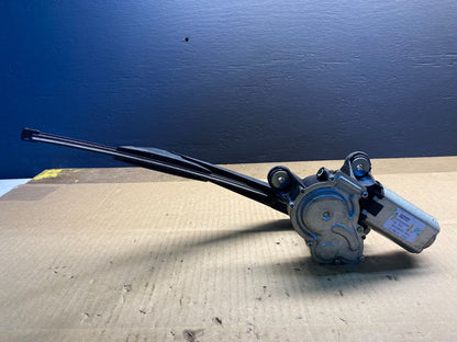 2012 - 2019 Fiat 500 Rear Wiper Motor Actuator Wiper Arm ab4114 DG5