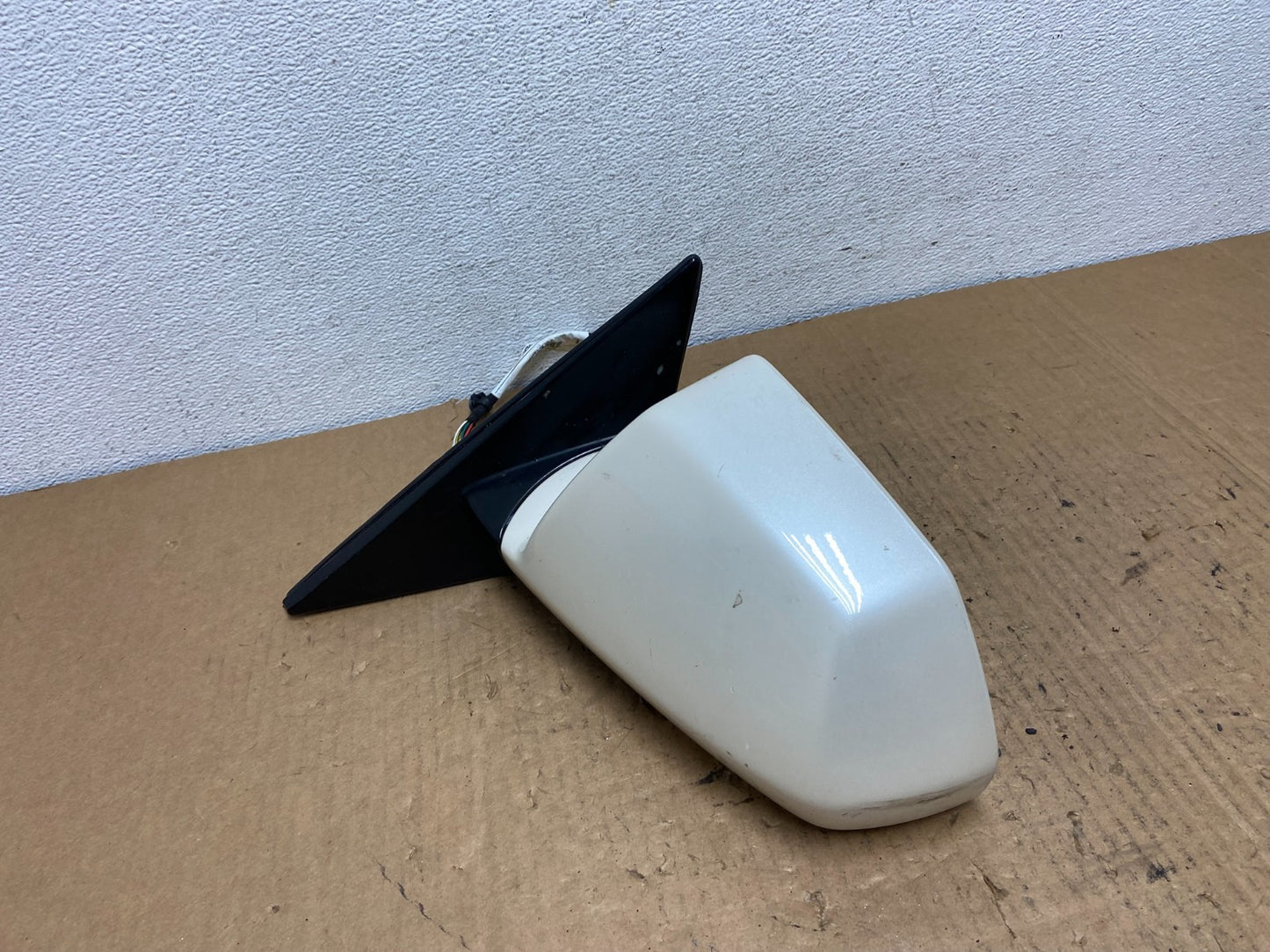 2008 to 2014 Cadillac CTS Left Driver Lh Power Door Mirror AC7815 DG1