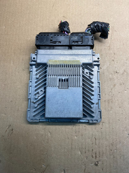 2009 2010 Audi Q5 Engine Control Module Computer ECU ECM 8R0907559E ac0606 DG1