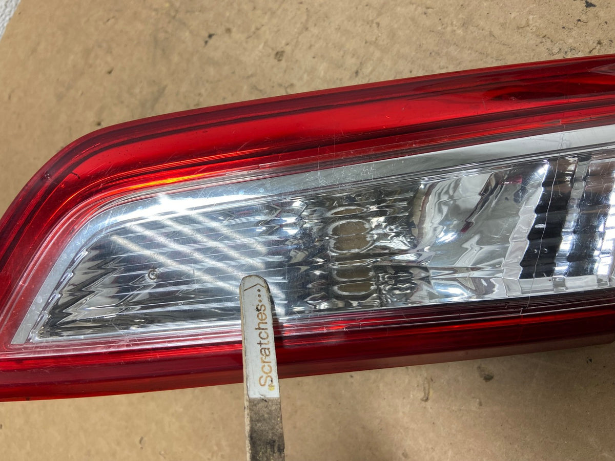 2012 2013 2014 Toyota Camry Right Passenger Rh Tail Light Inner AI3676 LK3