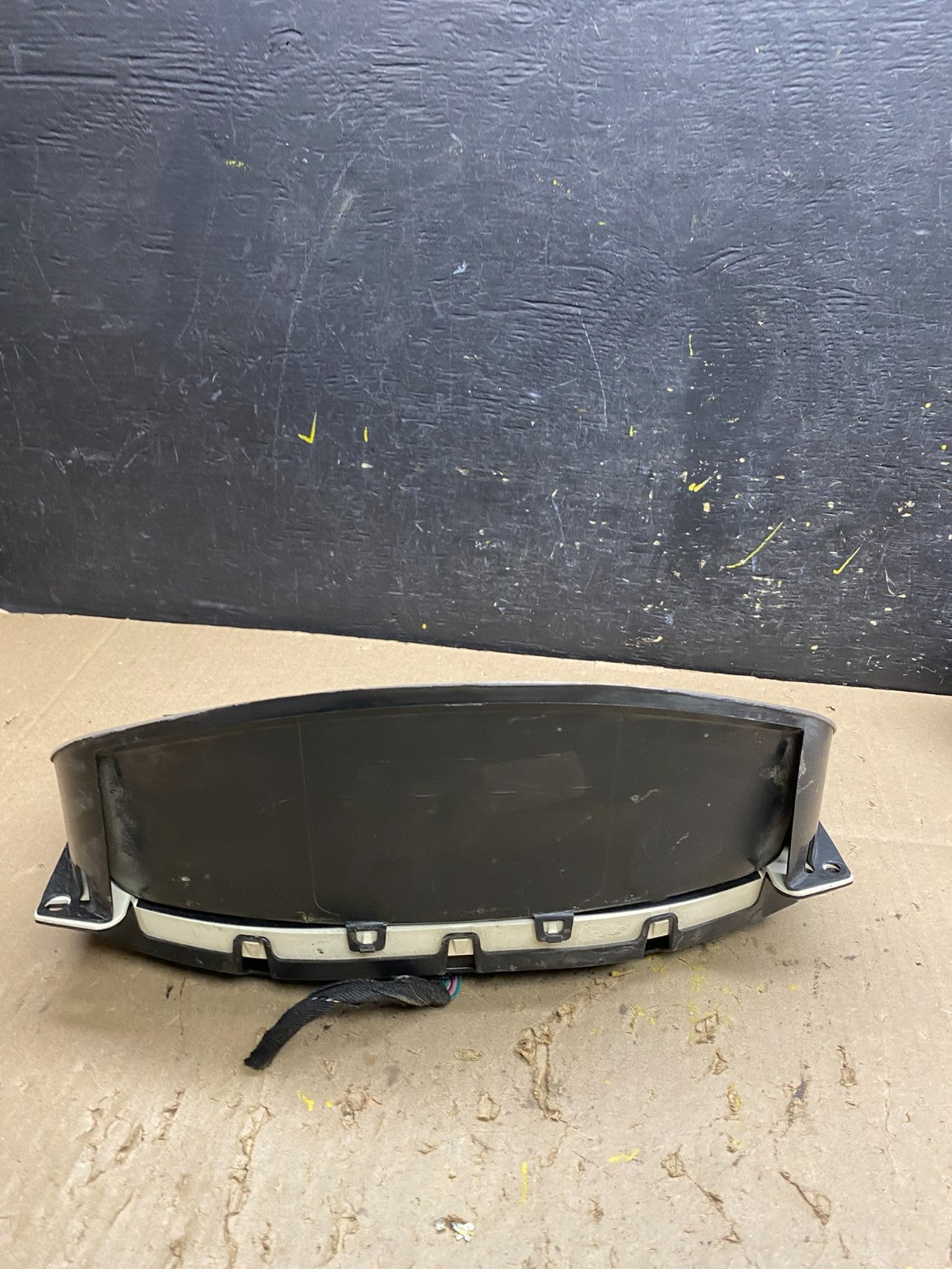 2008 to 2010 Chevrolet Express 1500 Speedometer Cluster Gauge U5171 DG4