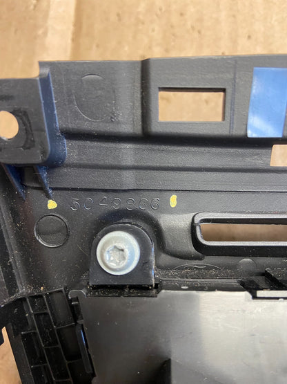 2013 to 2016 Ford Escape Dash Radio Control Panel Air Vent Bezel ai2718 DG4