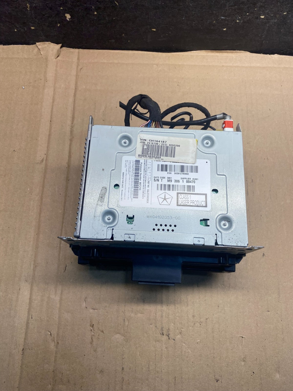 2011 - 2013 Dodge Journey Radio Info Media CD Player Unit AJ0508 DG3