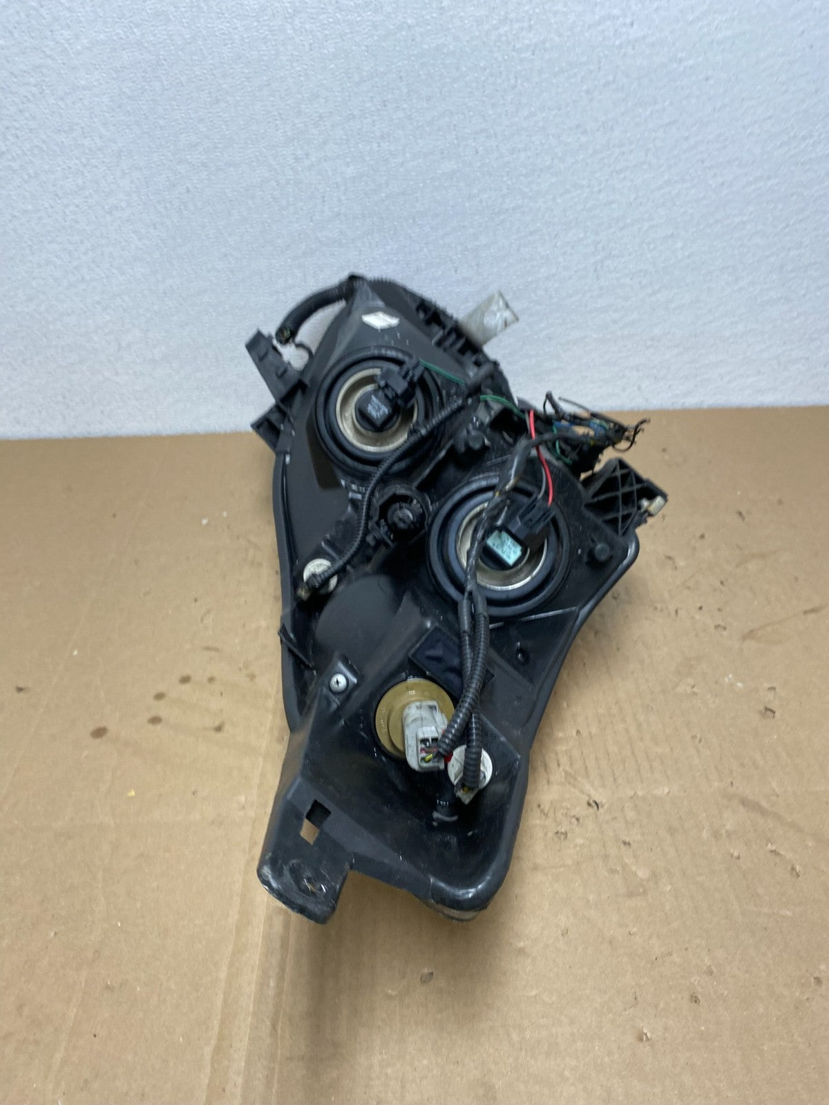Sedan 2010 2011 2012 Nissan Altima Left Driver Side Headlight OEM AB6892 DW6