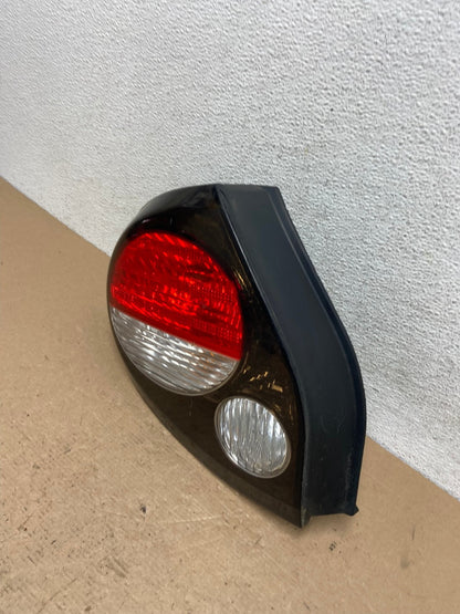 2000 to 2001 Nissan Maxima Left Driver Lh Side Tail Light AF4846 LK1