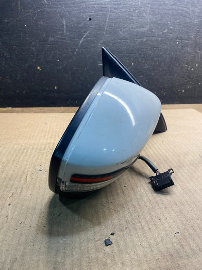 2011-2016 Volkswagen Jetta Sedan Right Passenger Side View Door Mirror Z5437 MS10