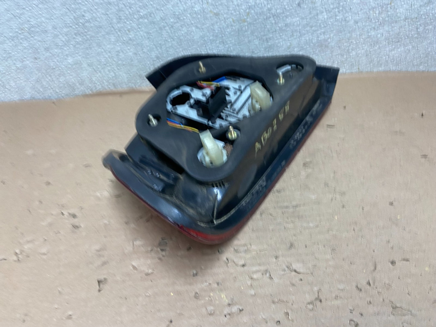 2001- 2003 BMW 5 Series E39 530i Right Passenger Rh Tail Light AB0288 LK6