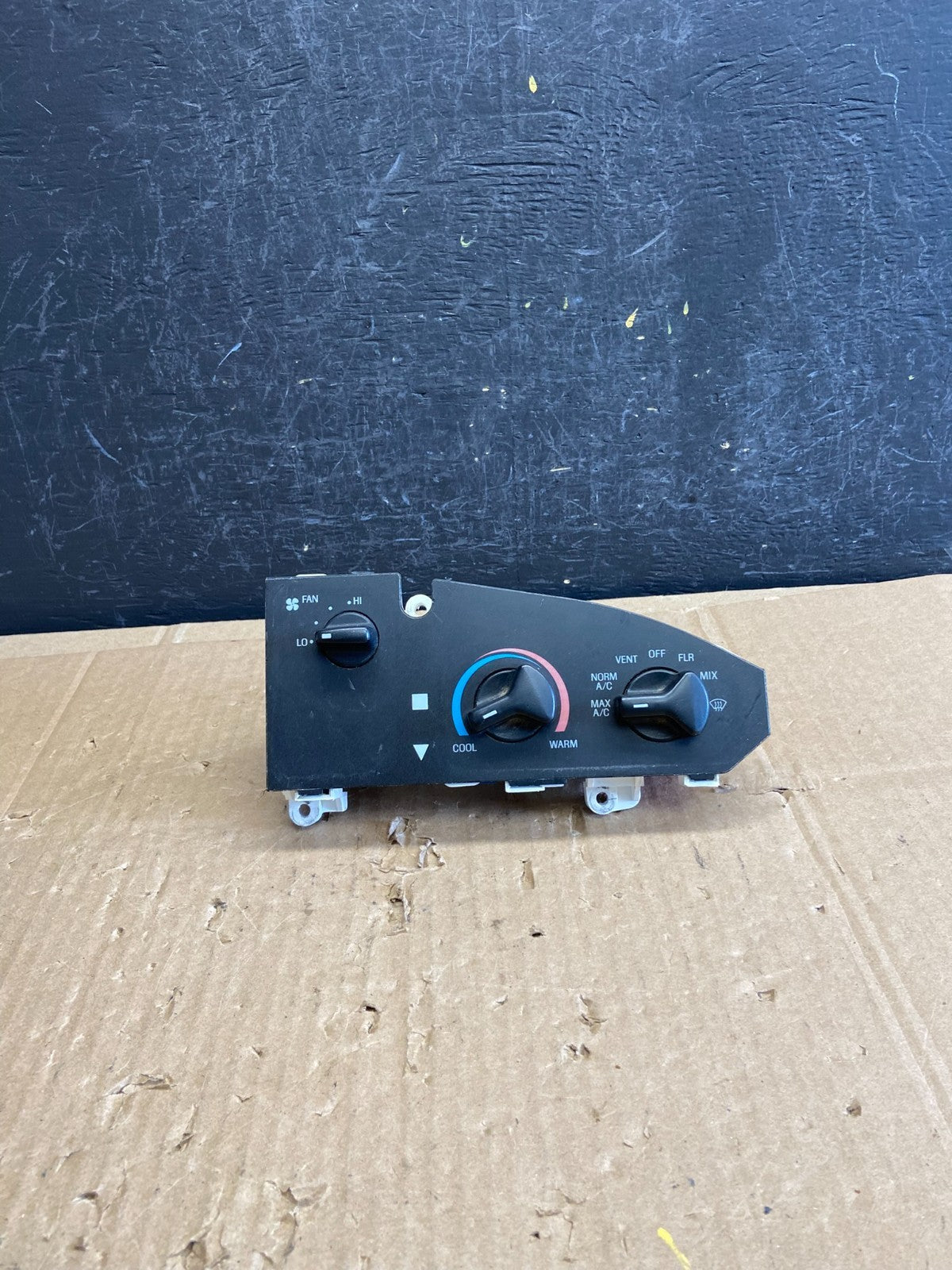 1997-2014 Ford Van Econoline E150 E250 Heater Climate Fan Control AD2340 DG0