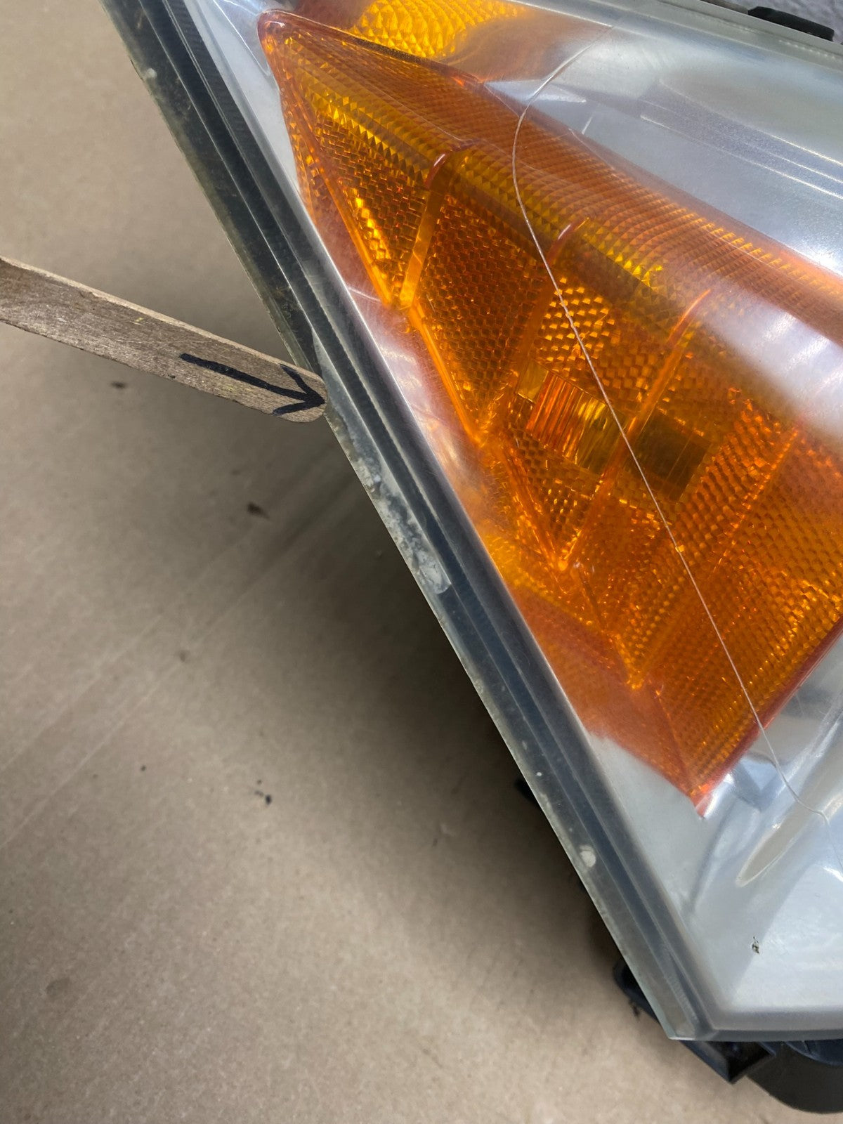 2007 to 2011 Honda CR-V Crv Right Passenger Side Headlight Halogen AG6817 DW5