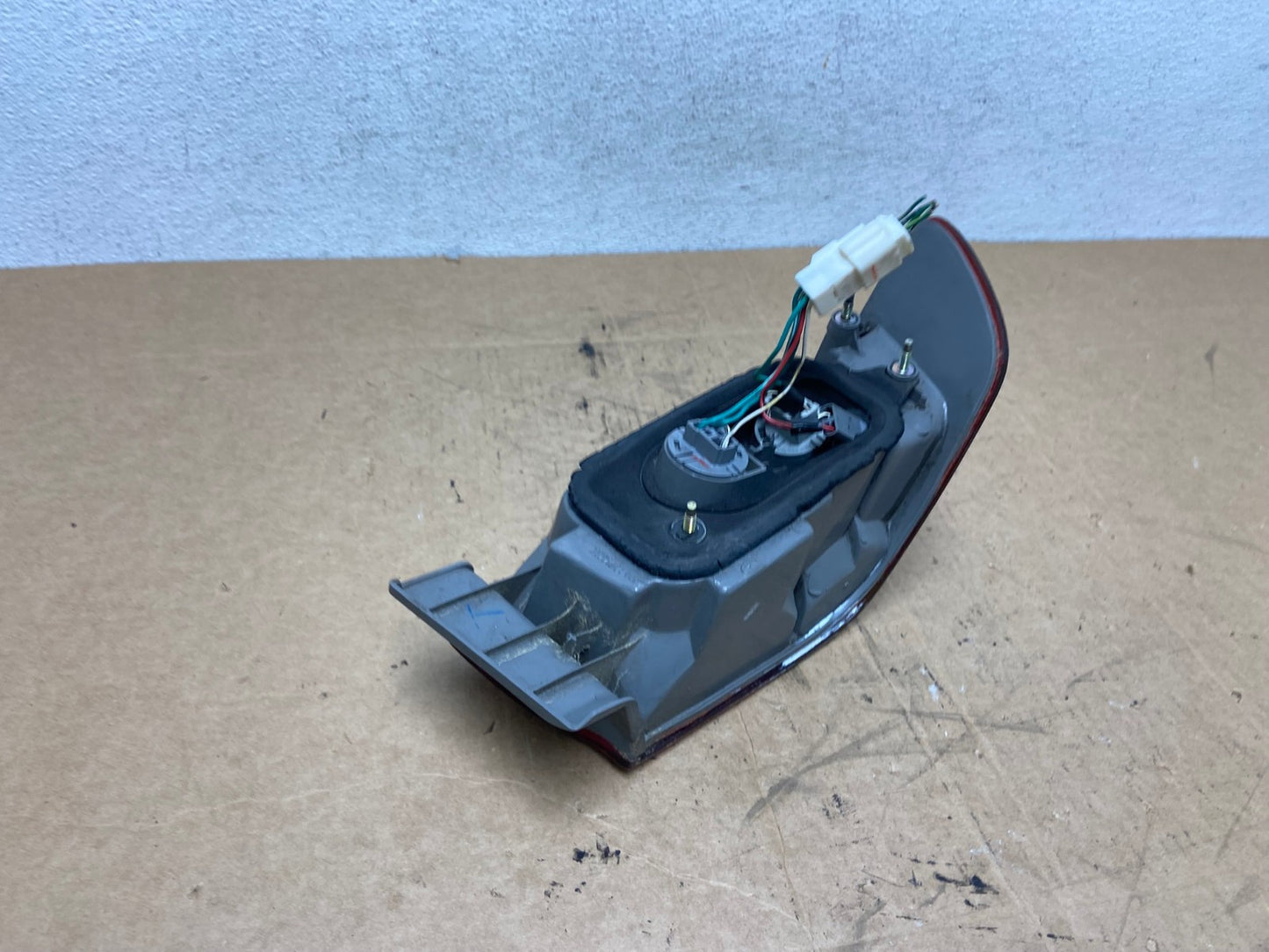 1997 1998 1999 Toyota Camry Tail Light Right Passenger Rh Side AD6378 LK4