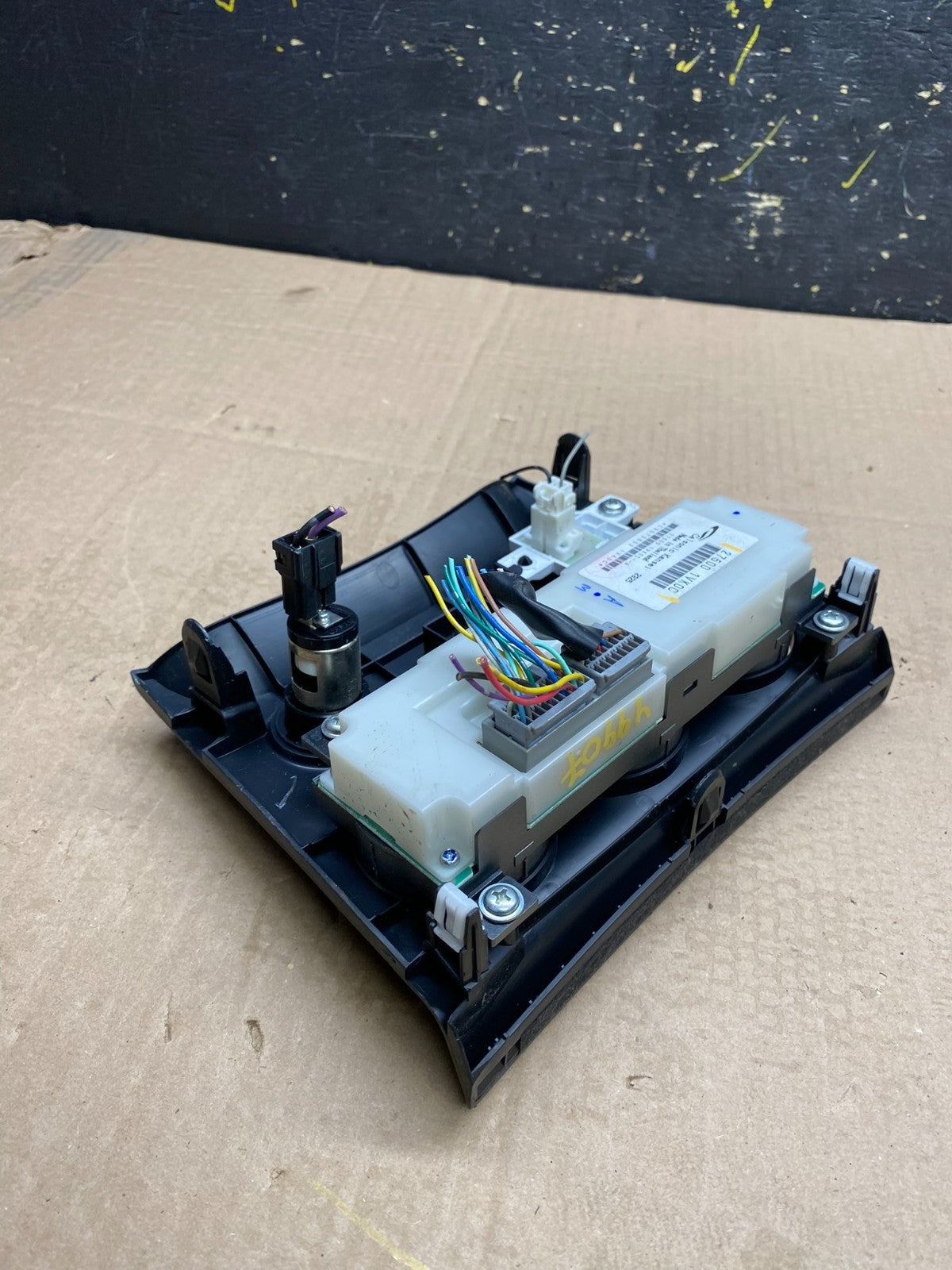 2011 to 2015 Nissan Rogue Heater Temperature AC Climate Control OEM Y9907 DG3