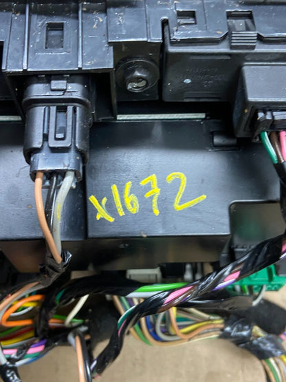 2008 to 2012 Buick Enclave AC Heater Climate Control Unit X1672 DG7