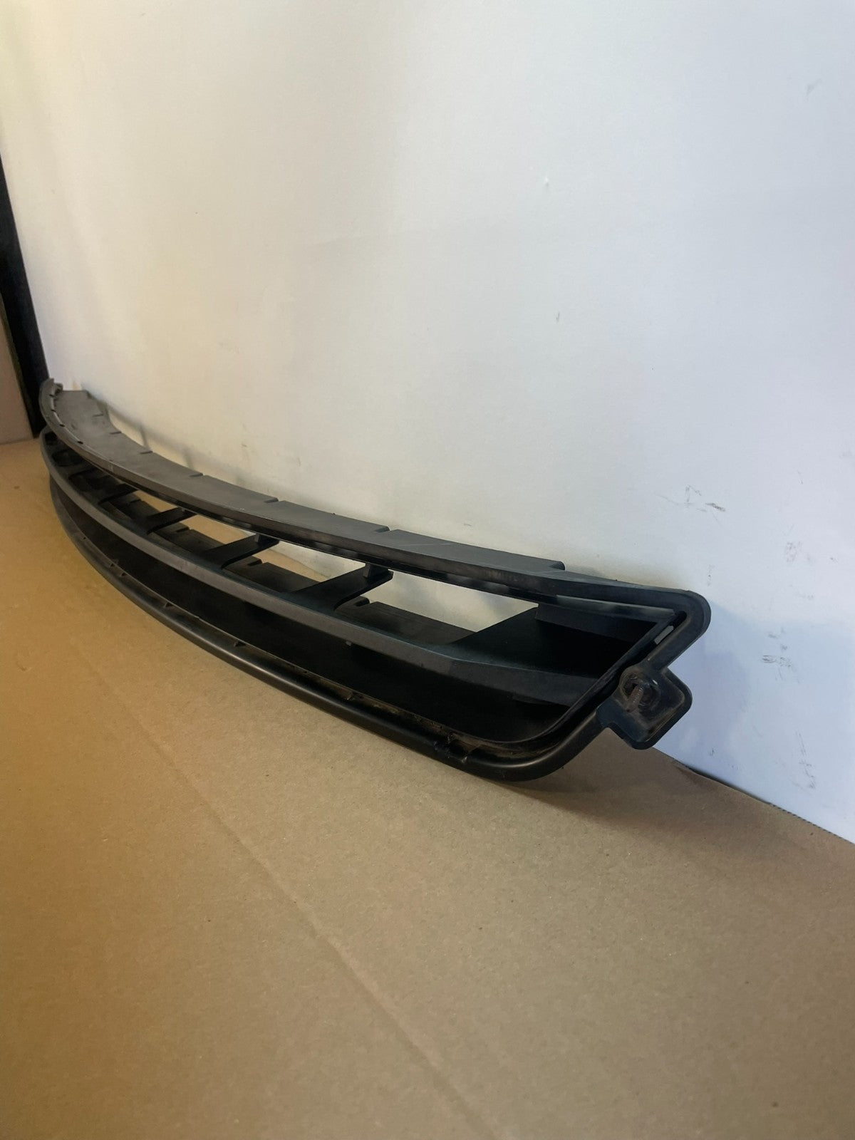 2013 2014 2015 GMC Acadia Front Lower Cover Grill Grille AF5581 DG1