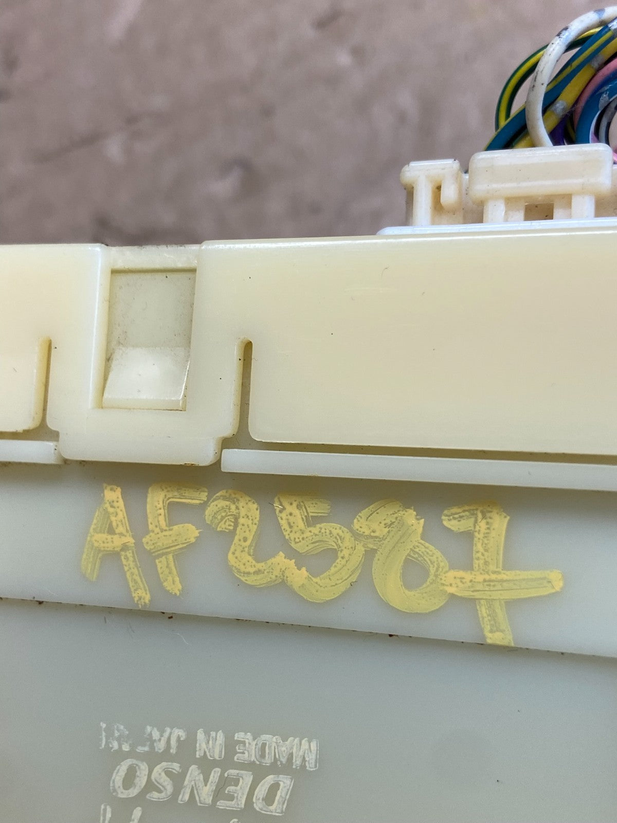 1997 - 1999 Lexus ES300 Center Dash A/C AC Heater Climate Control Unit AF2587 DG6