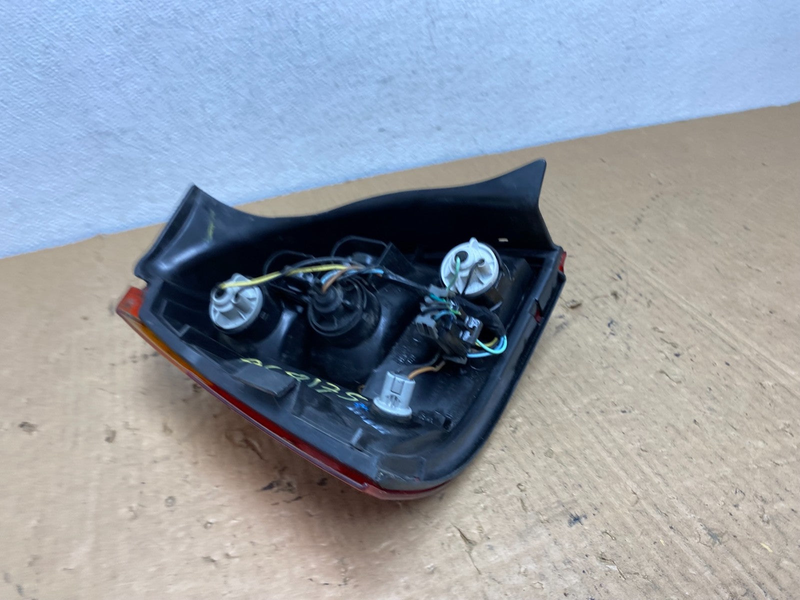 1996 to 1999 Saturn SW2 Wagon Right Passenger RH Side Tail Light AC8175 DG6