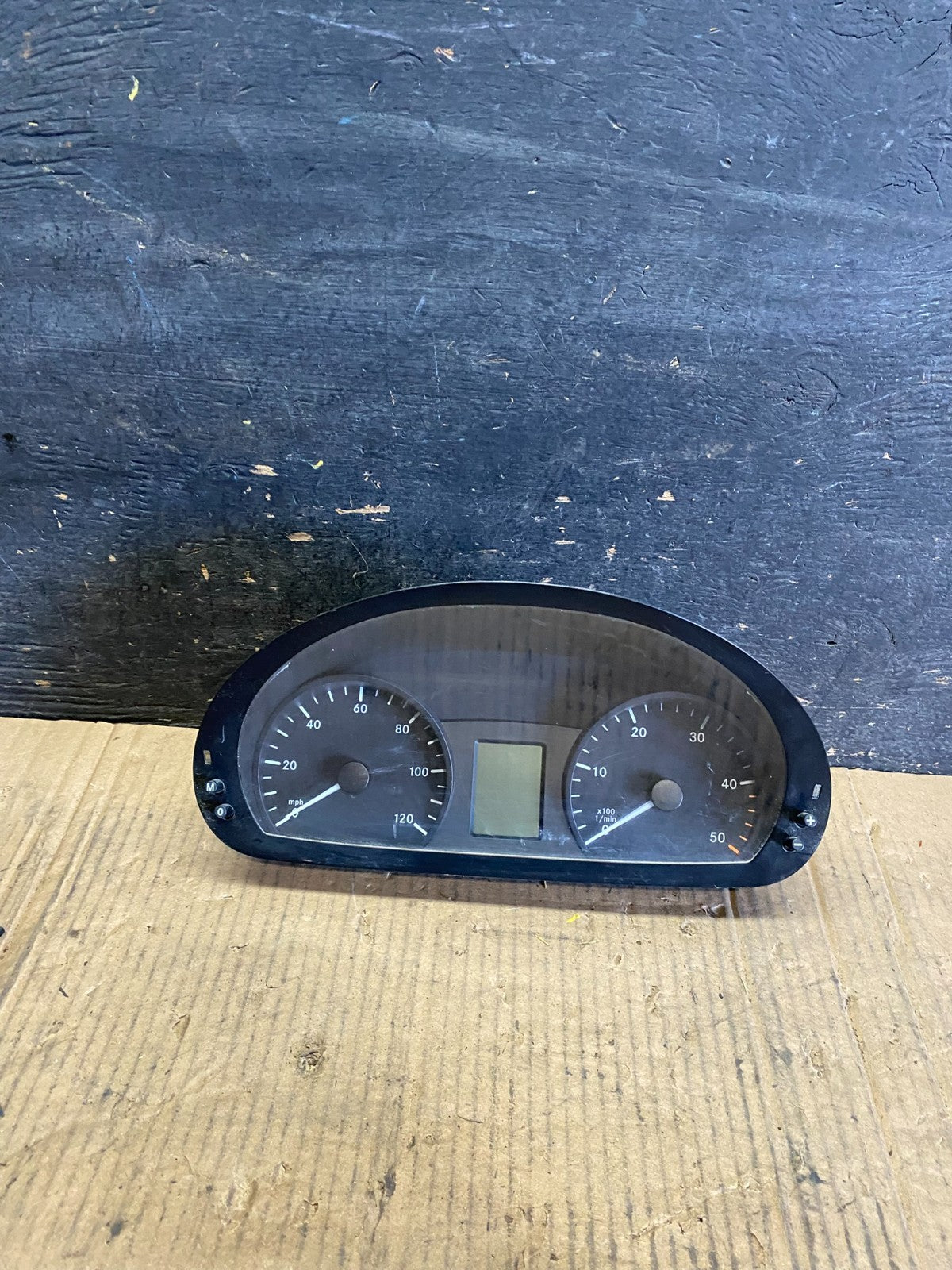 2003 to 2006 Sprinter 2500 3500 Instrument Speedometer Gauge Cluster S8722 DG0