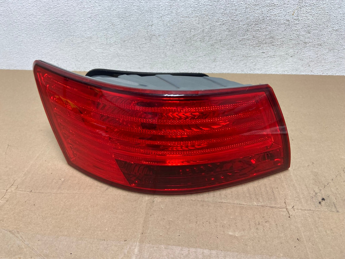2009 to 2010 Hyundai Sonata Left Driver Lh Side Tail Light AE6654 LK0