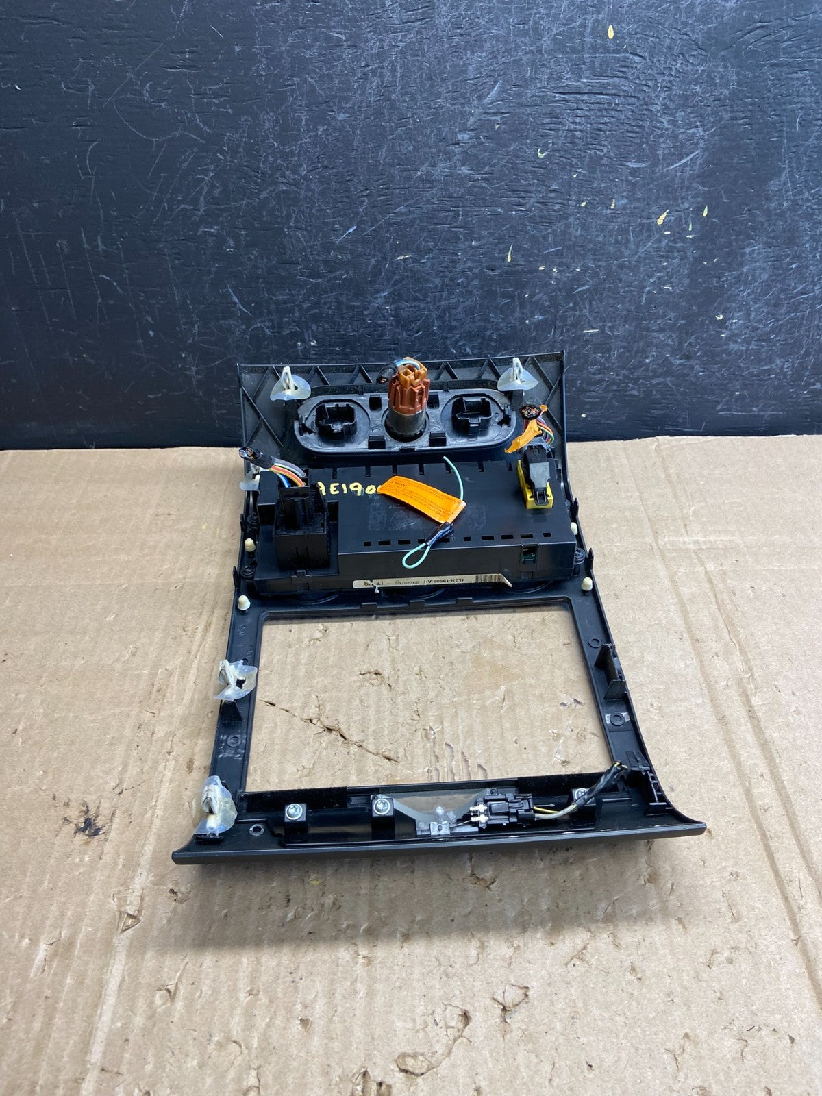 2004 to 2008 Ford F150 Radio Climate Dash Bezel Surround Black AE1900 DG4
