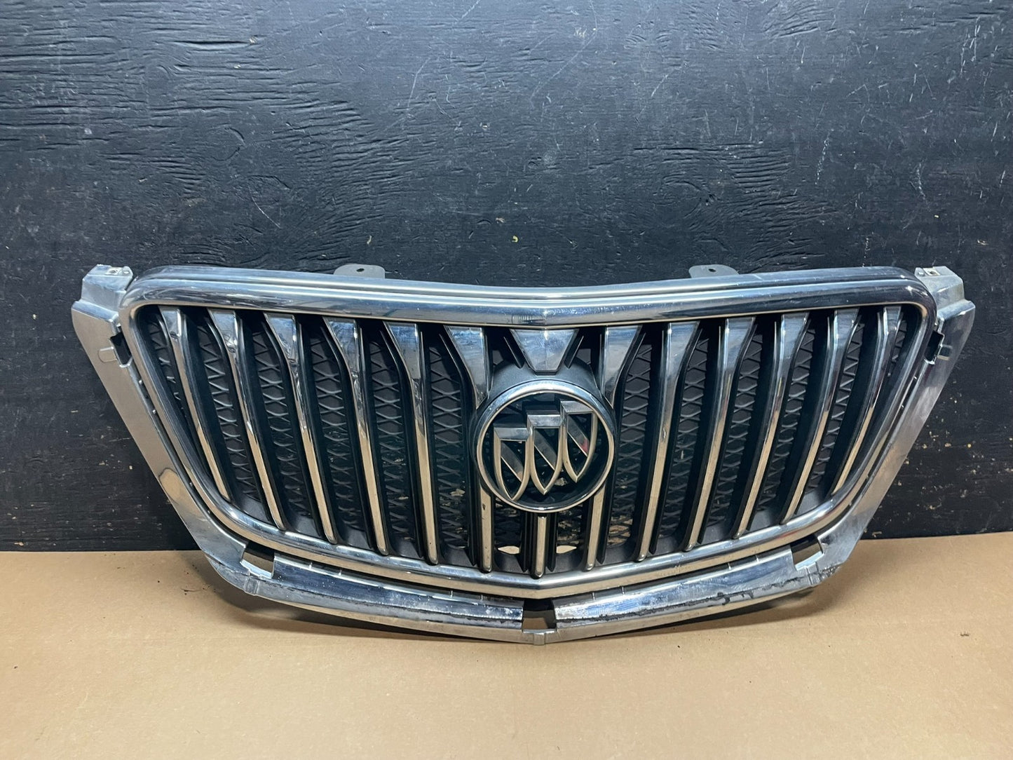 2013 to 2016 Buick Encore Front Upper Grill Grille Oem Z8190 DG0