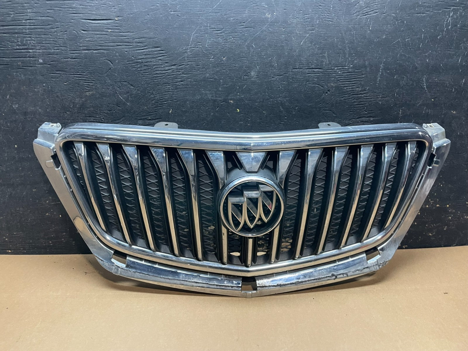 2013 to 2016 Buick Encore Front Upper Grill Grille Oem Z8190 DG0