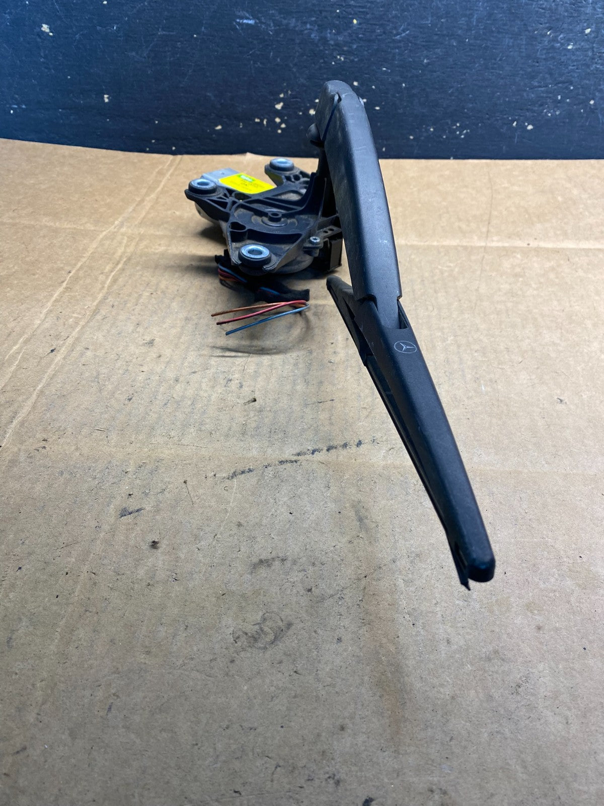2006-2013 Mercedes GL450 ML500 R550 Rear Glass Windshield Wiper Motor AB3731 DG2