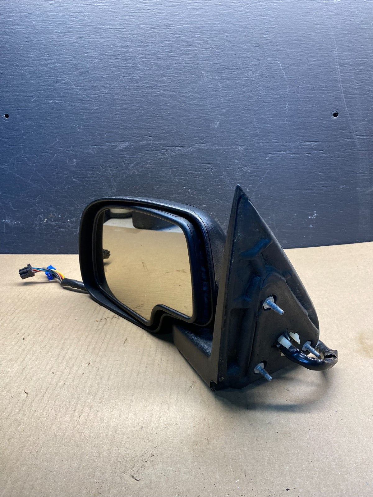 2003 to 2006 Gmc Yukon Left Driver LH Turn Signal View Door Mirror AC8837 DG11
