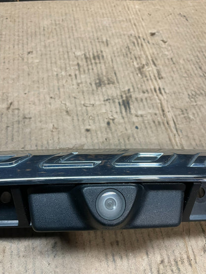 2011 to 2014 Ford Explorer Rear Tailgate Gate Trim Molding With Camera z6073 DG3