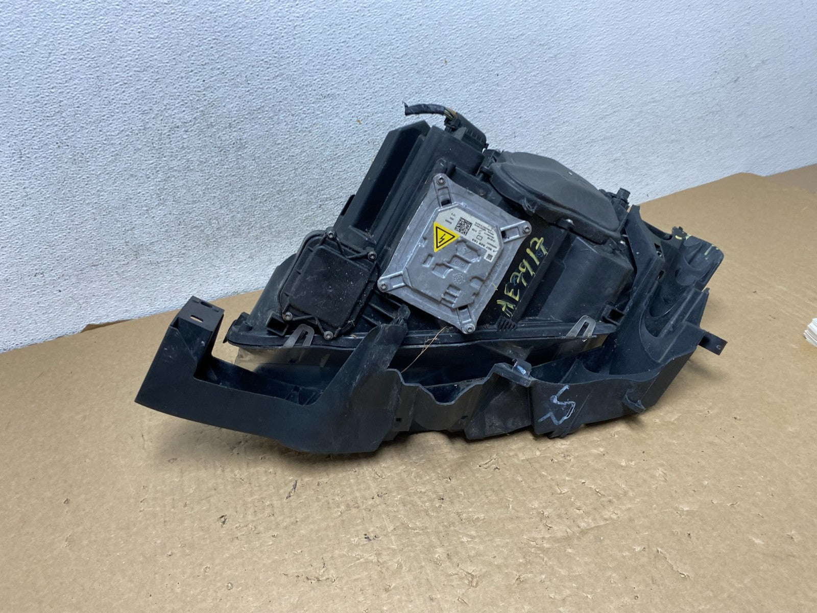 2007-2010 BMW 3-Series Coupe 335i Right Passenger Headlight Xenon HID AF7917 DW8