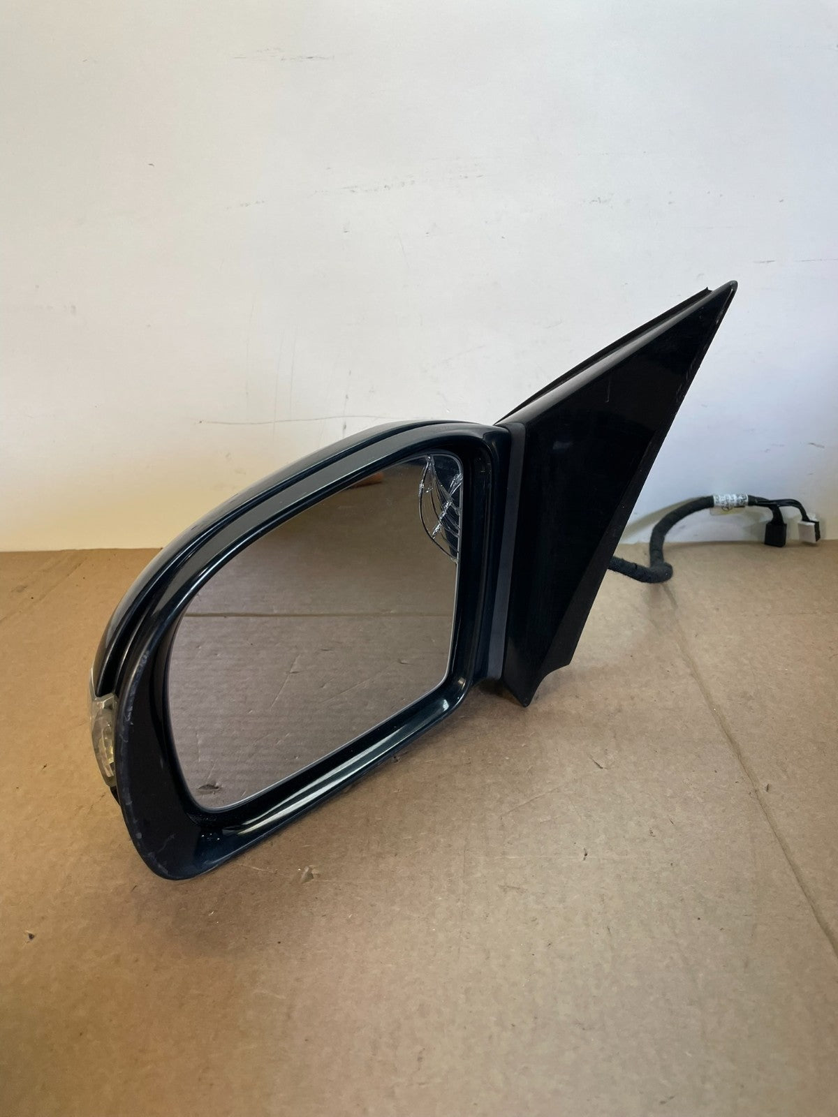 2006-2010 Mercedes-Benz R-Class R350 R500 Left Driver Door Mirror AH6160 DW2